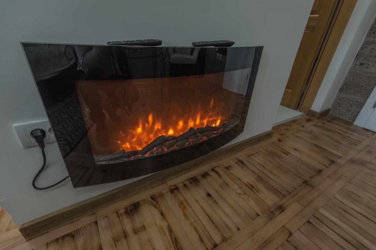 Onore Dell Amore Apartman Sa Djakuzijem Banja Koviljača Exteriör bild