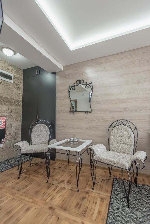 Onore Dell Amore Apartman Sa Djakuzijem Banja Koviljača Exteriör bild